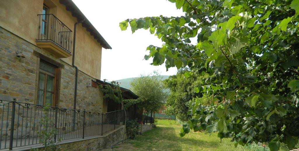 Las Fontaninas Noceda del Bierzo Εξωτερικό φωτογραφία